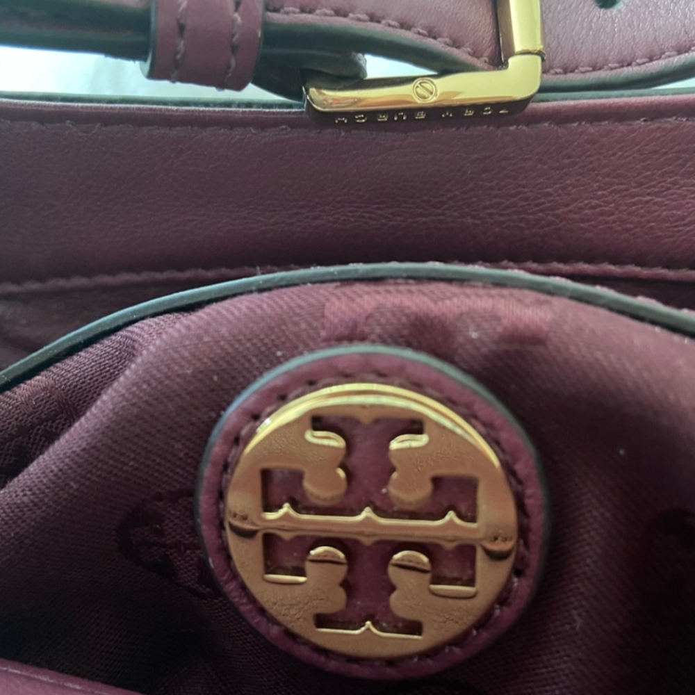Elegant Purple Shoulder Bag - Picture 11 of 12